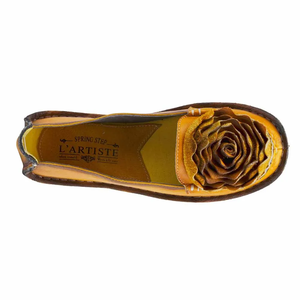 Dezi in Yellow Leather by L'Artiste